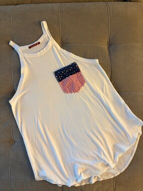White Women’s Tank Top with American Flag Pocket